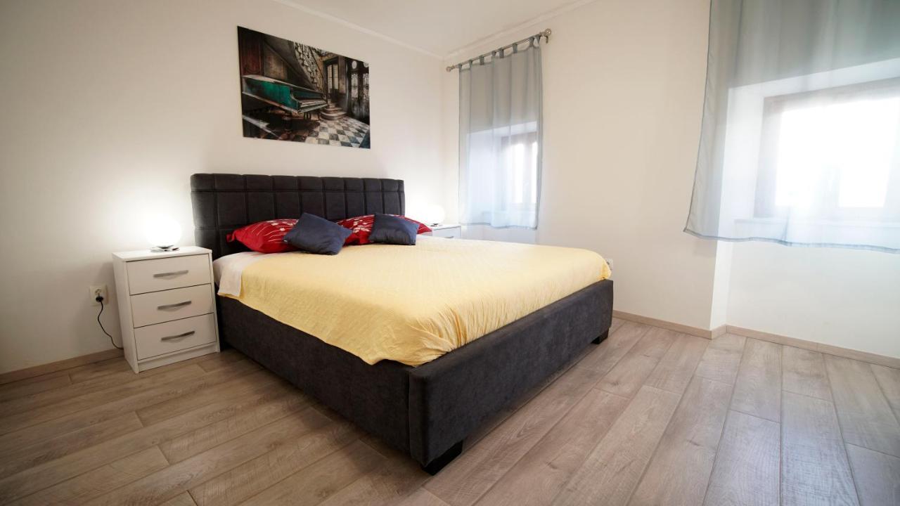 Apartment Caramela Nin Extérieur photo